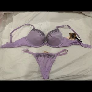 Victoria’s Secret Bra